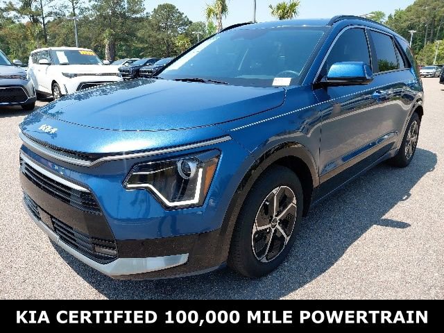 Certified 2025 Kia Niro SX FWD image 1