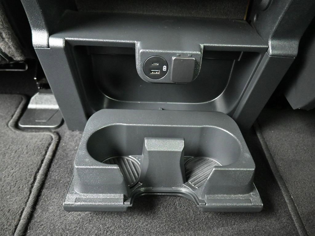 Used 2023 Ford F150 XLT image 36