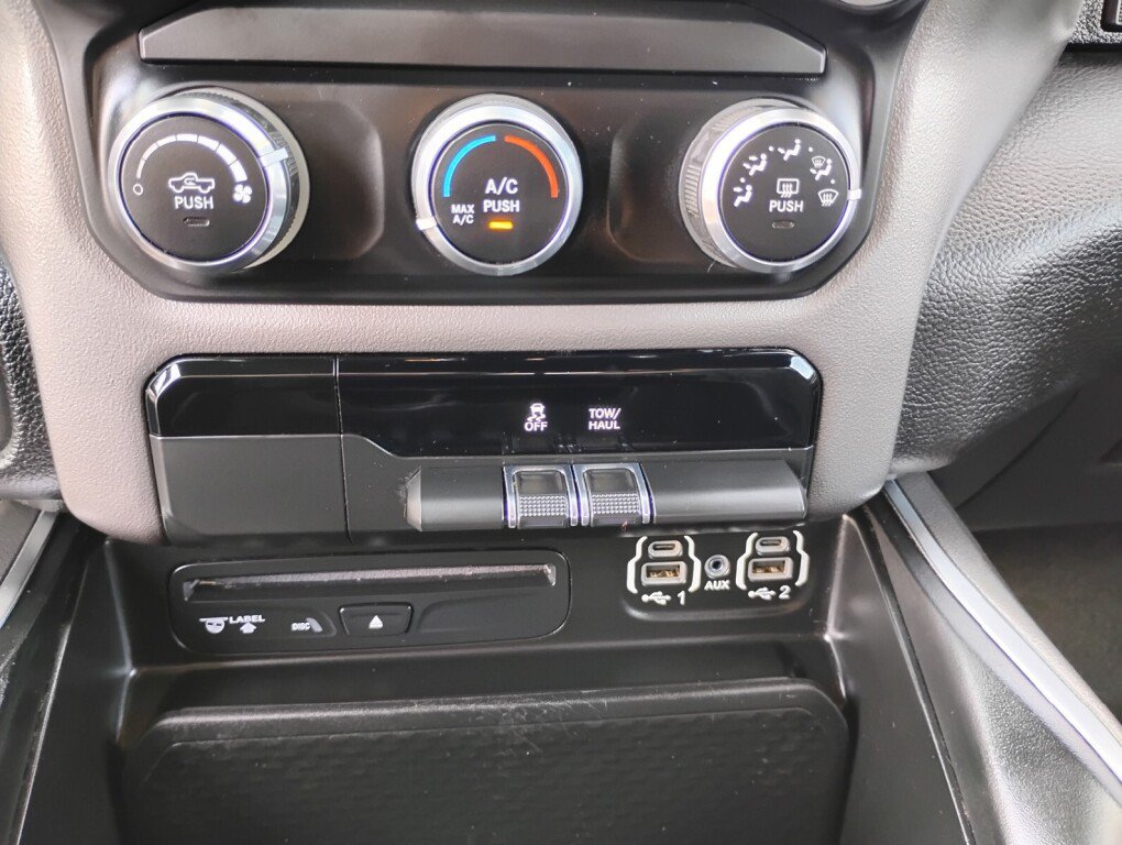Used 2019 RAM 1500 Big Horn AWD/4WD image 19