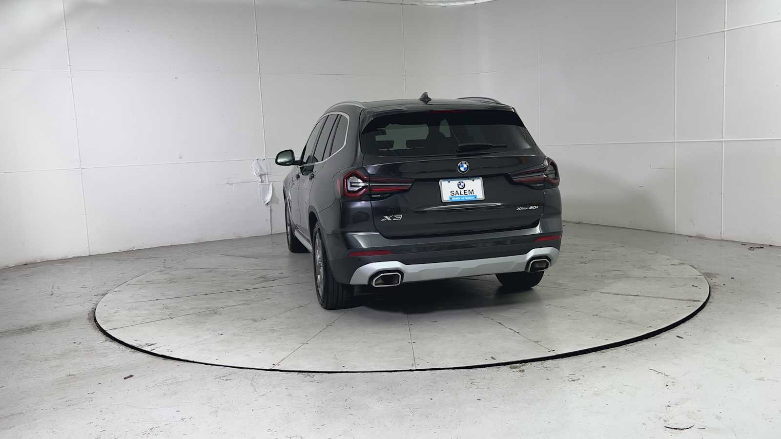 Used 2022 BMW X3 xDrive30i w/ Premium Package 2 image 3