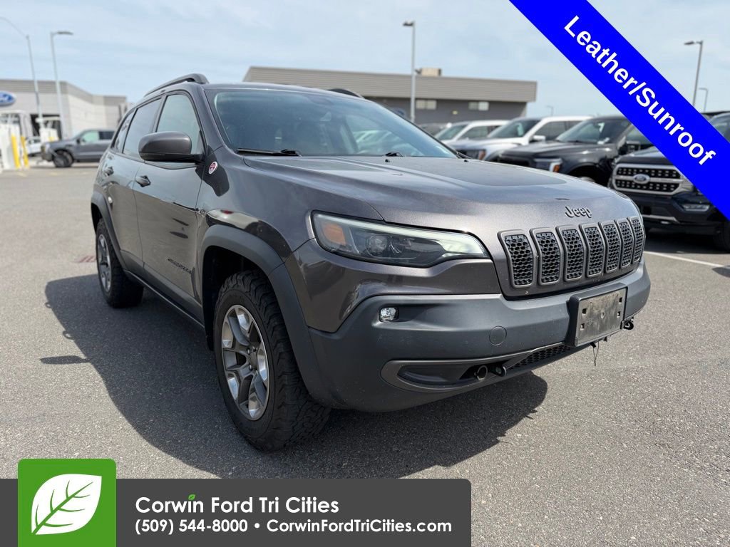 Used 2019 Jeep Cherokee Trailhawk w/ Comfort/Convenience Group AWD/4WD image 1