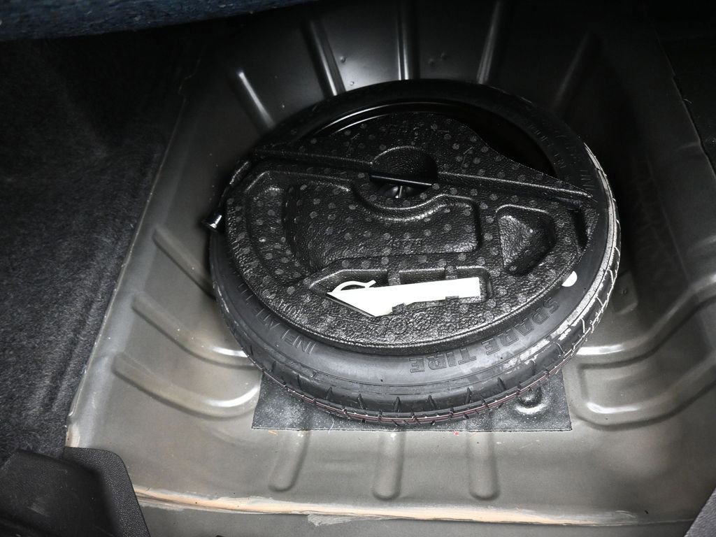 Used 2016 Ford Fiesta SE image 36