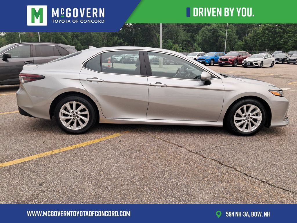 Used 2021 Toyota Camry LE FWD image 8