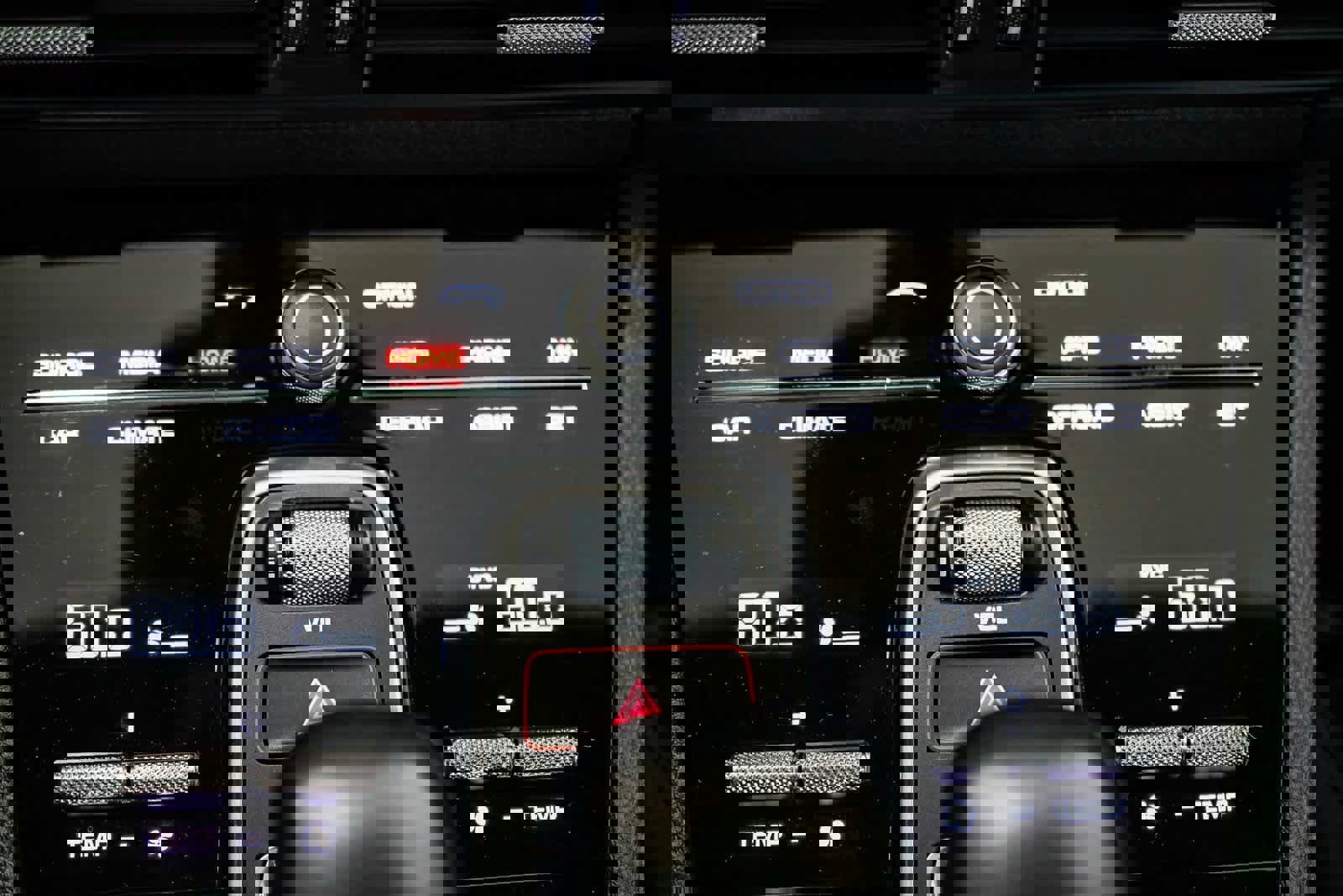 Used 2023 Porsche Cayenne S Platinum image 23