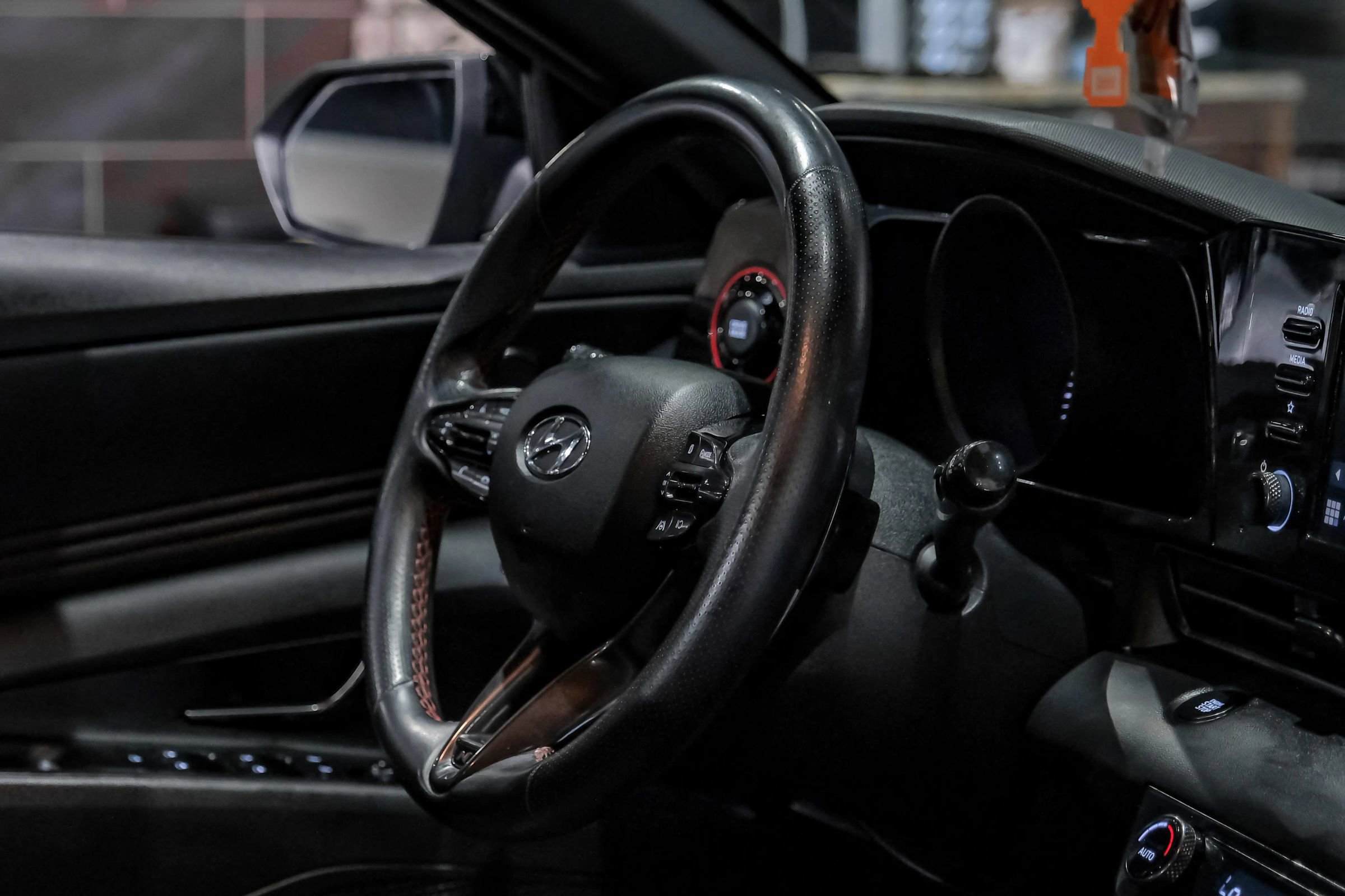 Used 2022 Hyundai Elantra N Line image 17