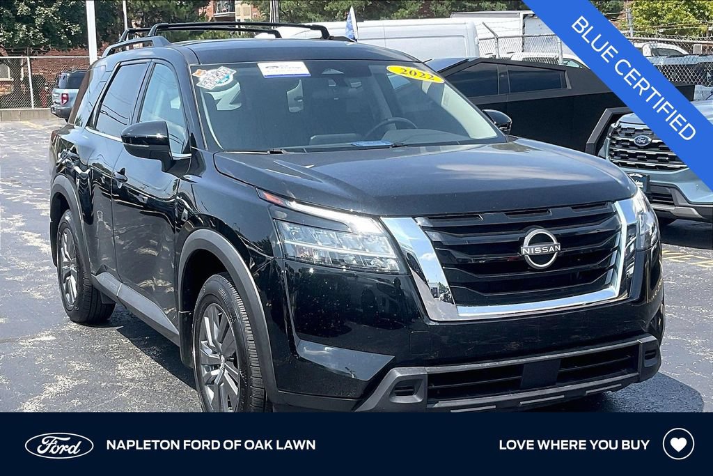 Used 2022 Nissan Pathfinder SV FWD image 1
