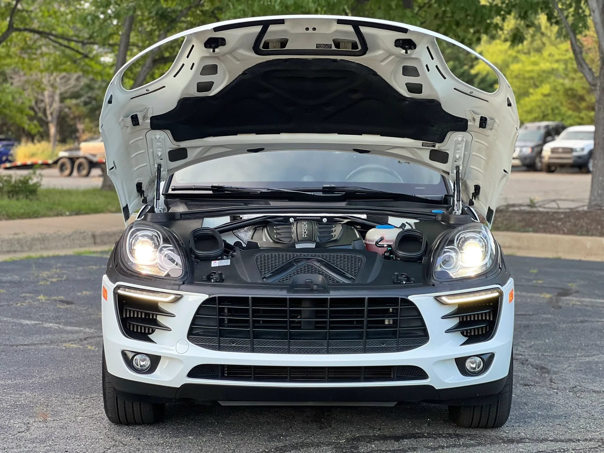 Used 2017 Porsche Macan S AWD/4WD image 46