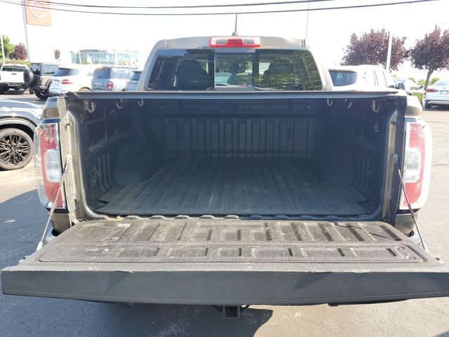 Used 2016 GMC Canyon SLT w/ Driver Alert Package AWD/4WD image 9