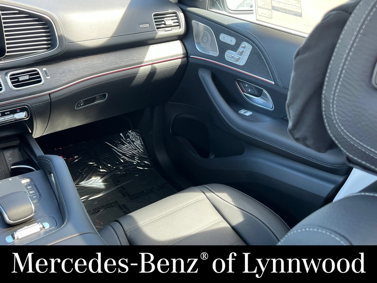 New 2026 Mercedes-Benz GLS 450 4MATIC image 21