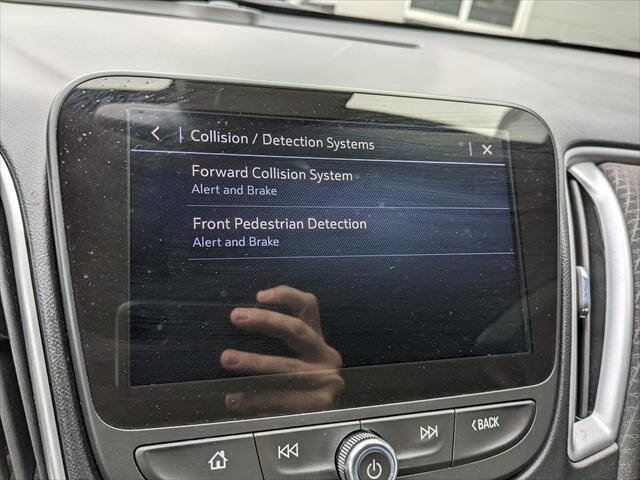 Used 2023 Chevrolet Malibu LT image 24