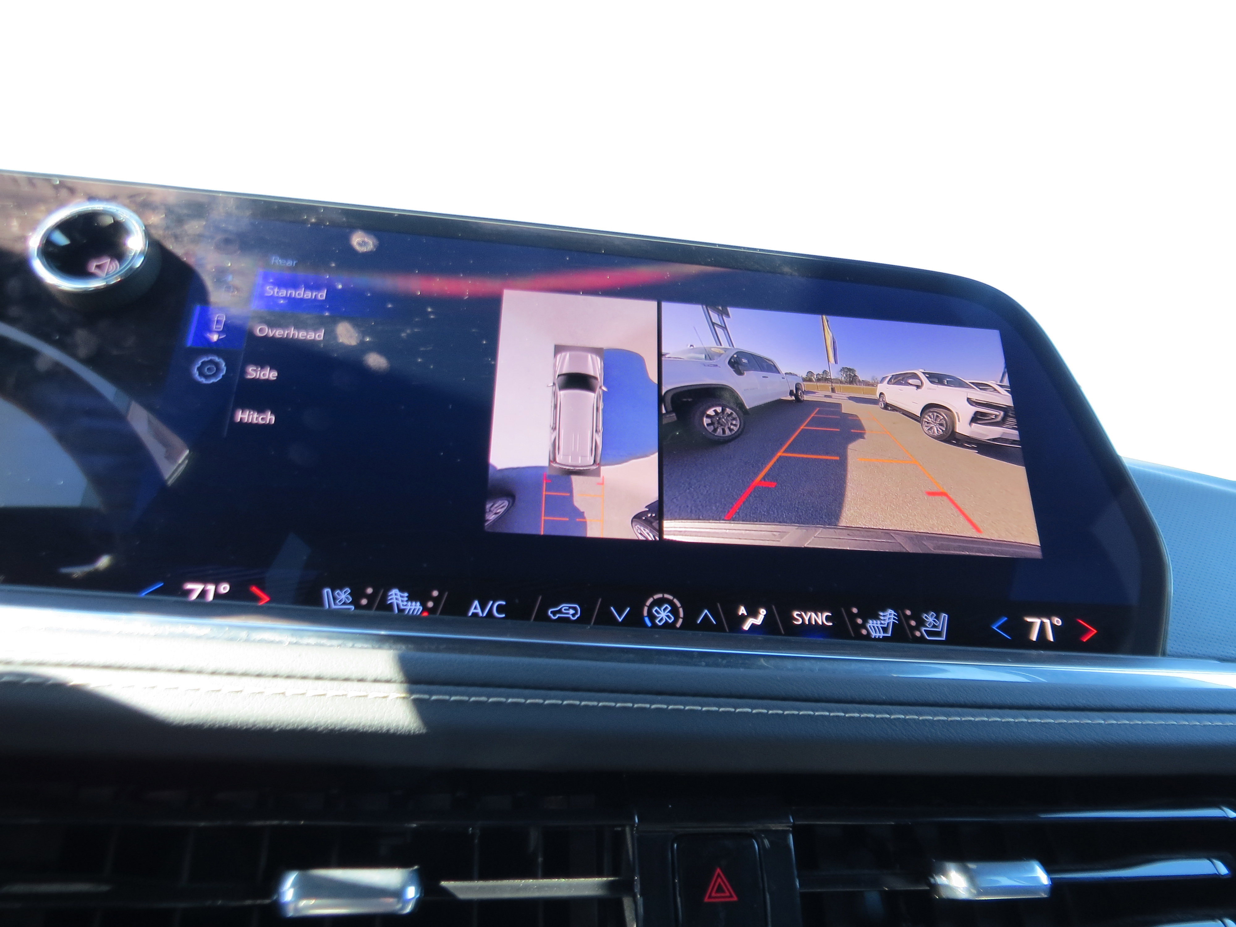 Used 2025 Chevrolet Tahoe Premier image 23