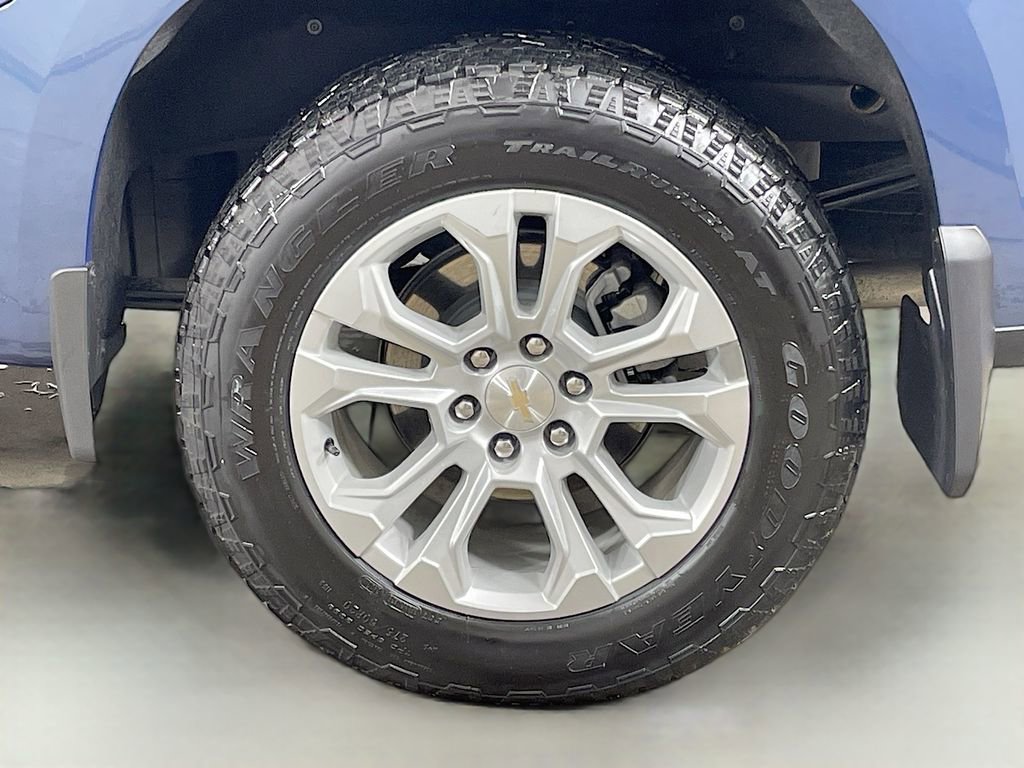 Used 2024 Chevrolet Silverado 1500 LTZ w/ LTZ Premium Package image 36