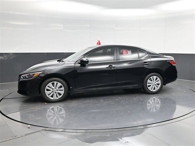 Used 2025 Nissan Sentra S image 6