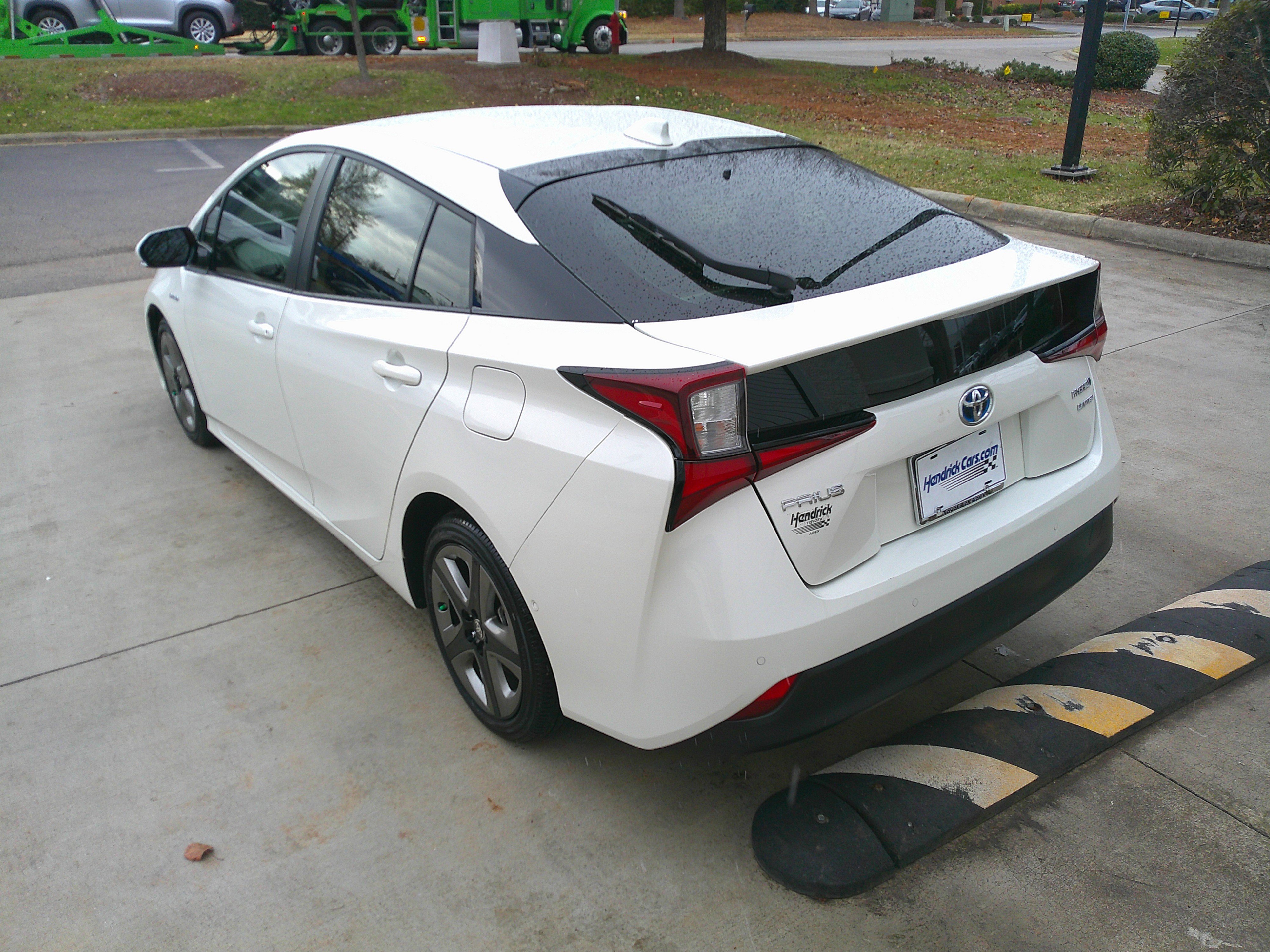 Used 2020 Toyota Prius Limited image 10