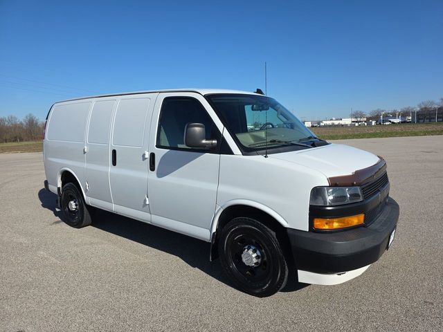 Used 2019 Chevrolet Express 2500 w/ Driver Convenience Package image 15
