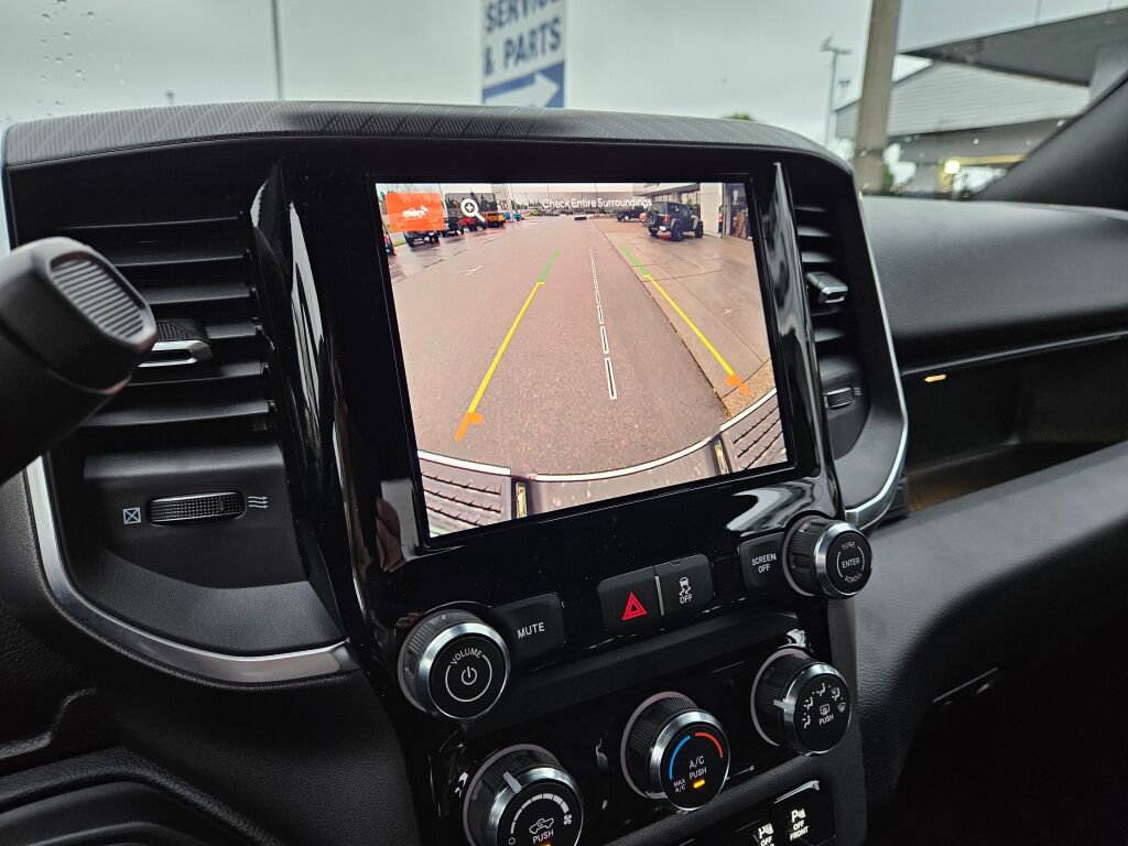 New 2026 RAM 2500 Big Horn AWD/4WD image 27