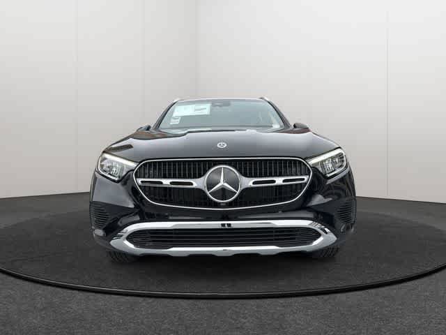 Used 2026 Mercedes-Benz GLC 300 4MATIC image 2