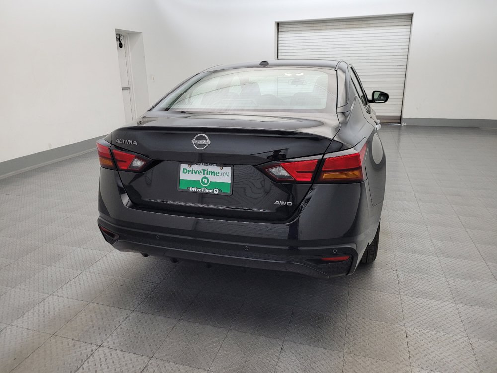 Used 2025 Nissan Altima 2.5 SV AWD/4WD image 7