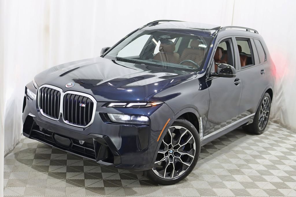 Used 2023 BMW X7 M60i w/ Executive Package AWD/4WD image 5