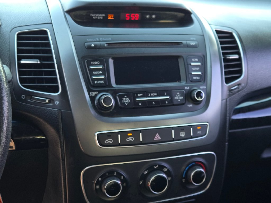 Used 2015 Kia Sorento LX FWD image 25