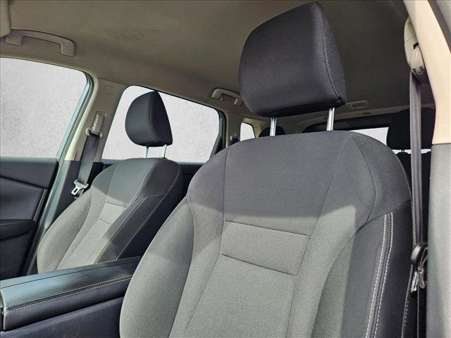 Used 2024 Nissan Rogue S image 12