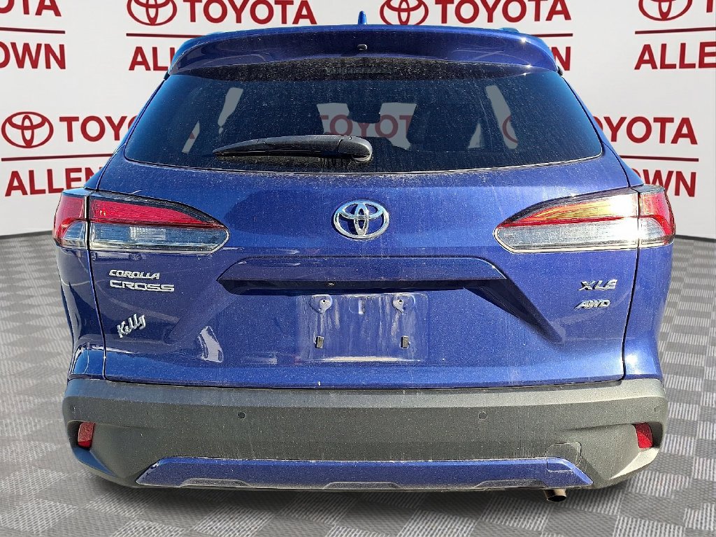 Used 2024 Toyota Corolla Cross XLE w/ Convenience Package AWD/4WD image 6