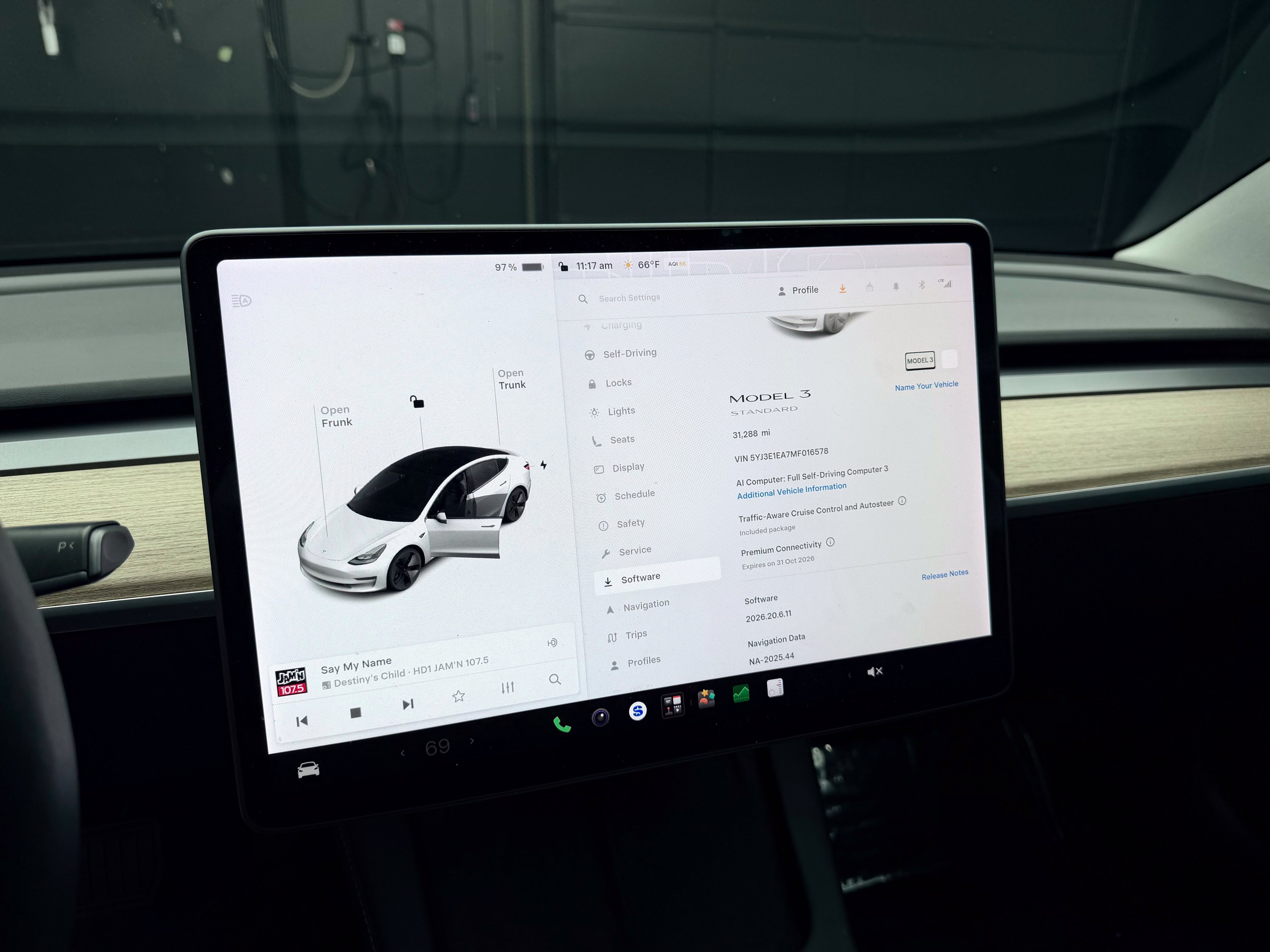 Used 2021 Tesla Model 3 Standard Range Plus RWD image 2