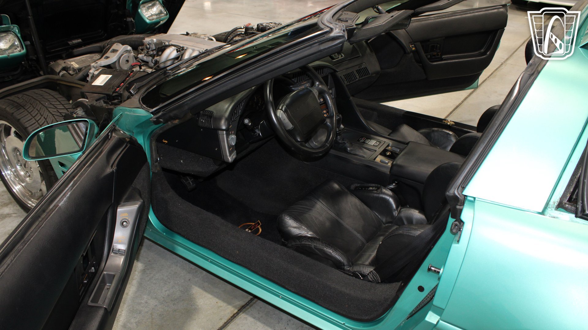 Used 1991 Chevrolet Corvette Coupe RWD image 16