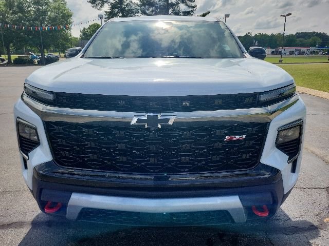 New 2026 Chevrolet Traverse Z71 w/ Driver Confidence Package AWD/4WD image 8