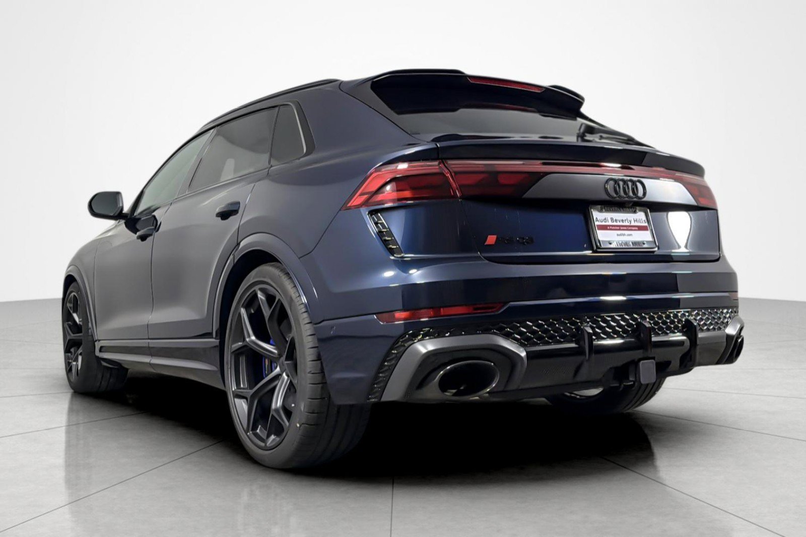 New 2026 Audi RS Q8 performance image 4