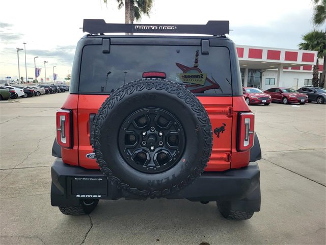 Used 2024 Ford Bronco Wildtrak image 16