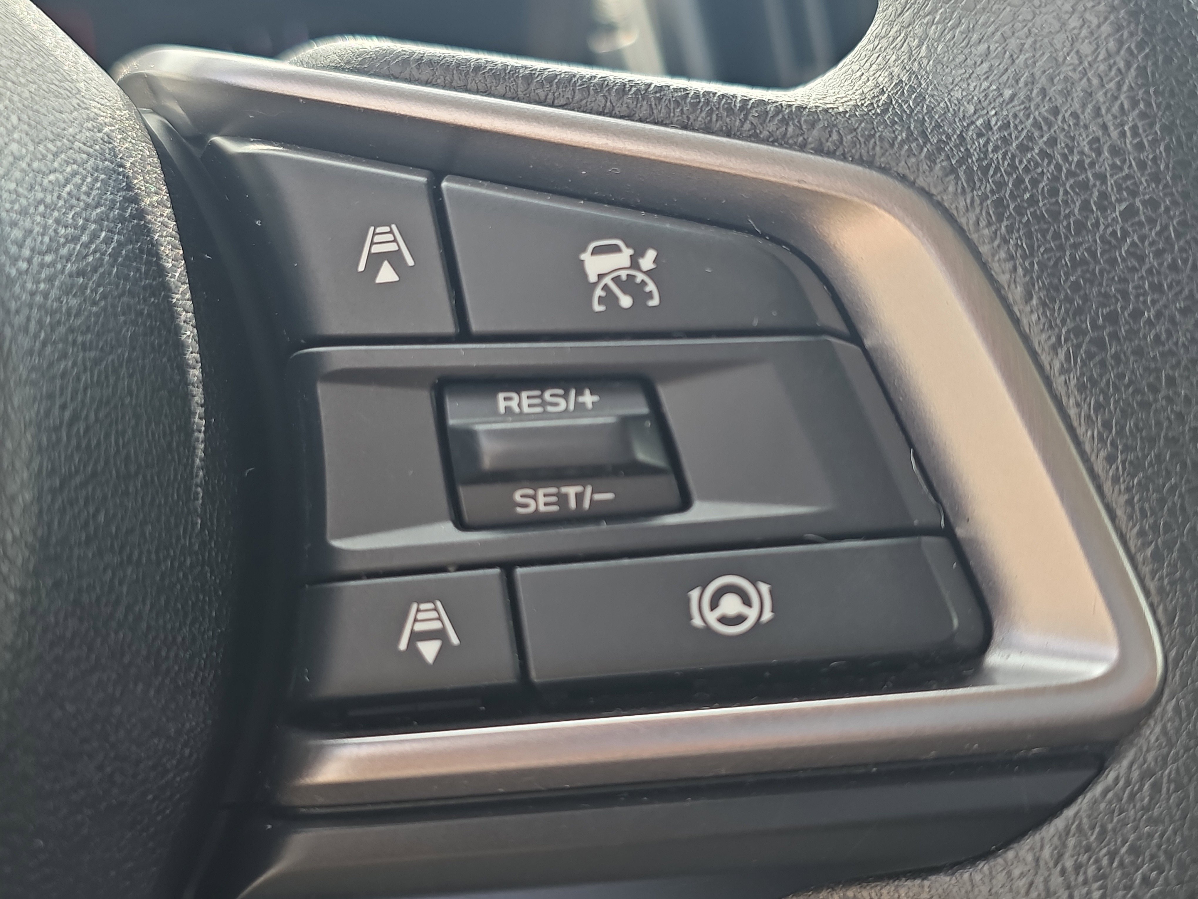 Used 2024 Subaru Impreza 2.0i AWD/4WD image 29