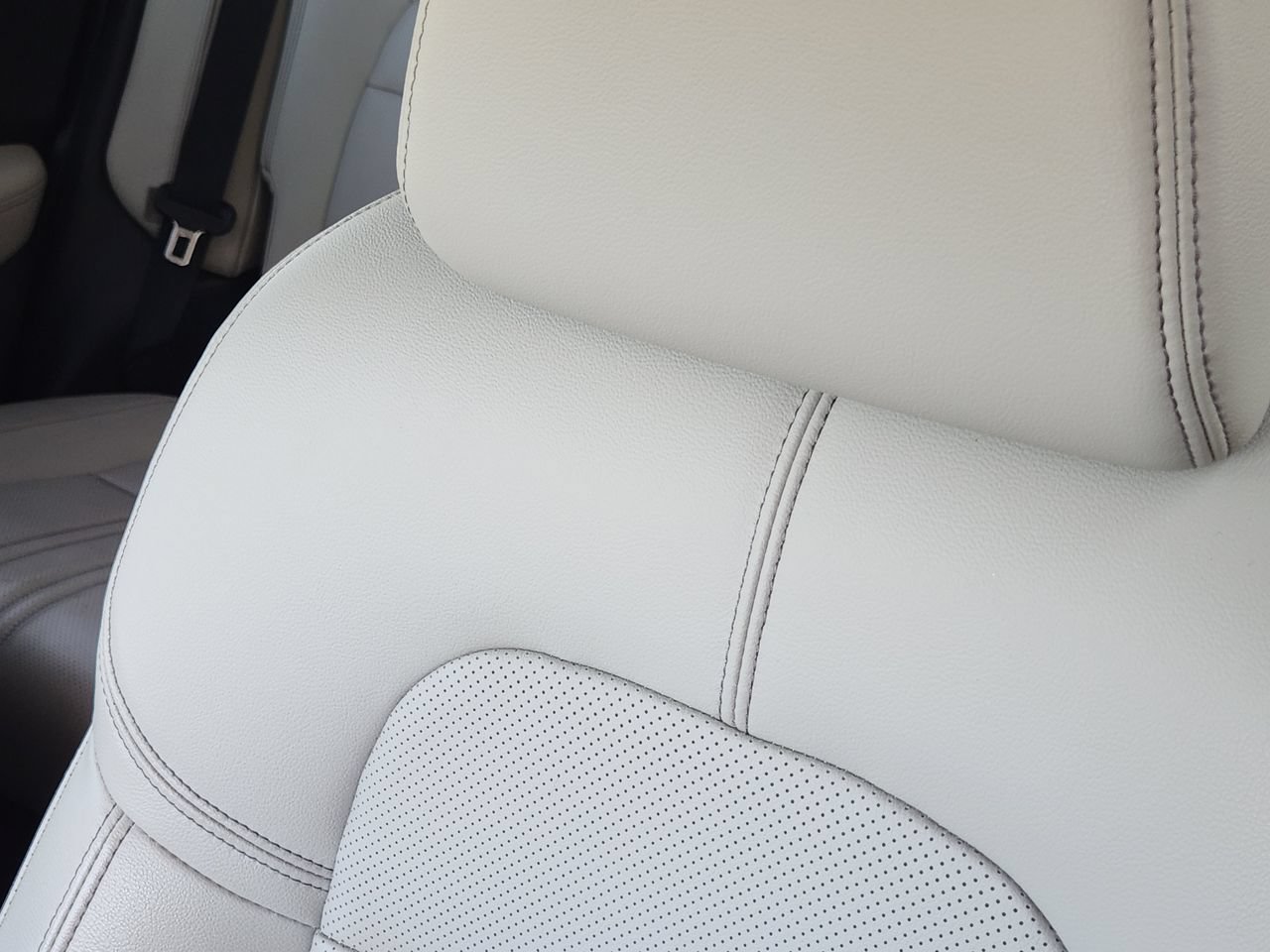 Certified 2024 Honda HR-V EX-L image 14