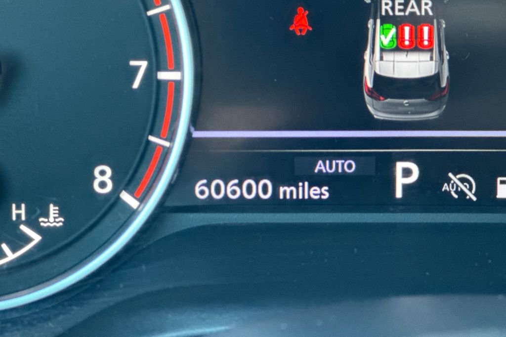 Used 2024 Nissan Rogue SV image 27