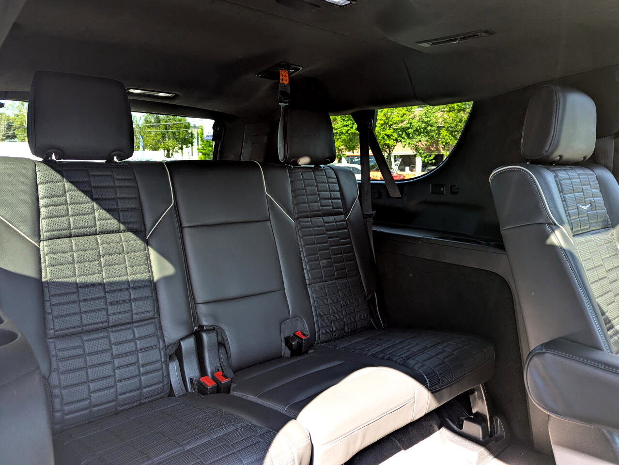 Used 2022 Cadillac Escalade ESV Sport Platinum image 53