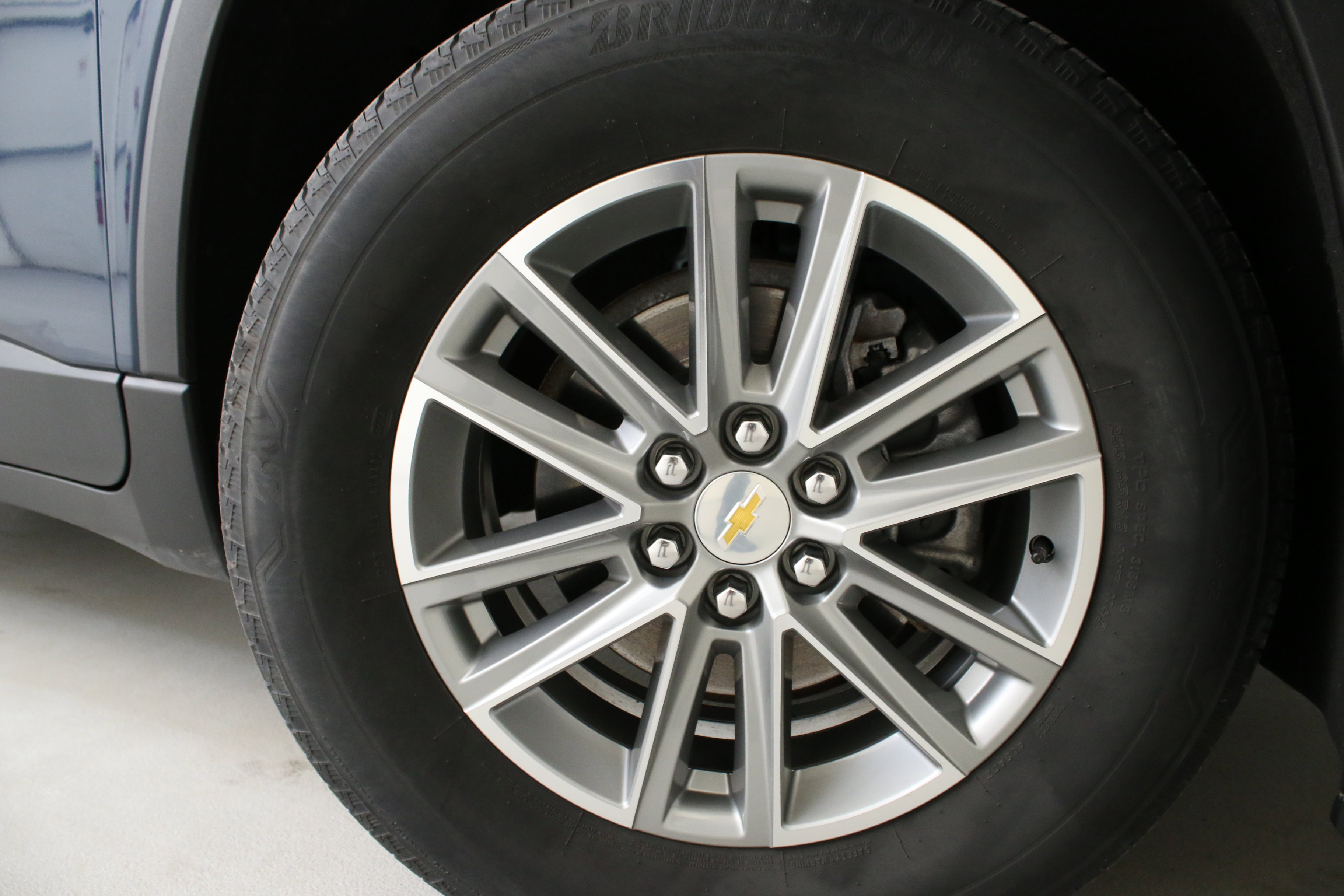 Used 2023 Chevrolet Traverse LT w/ LPO, Floor Liner Package image 34