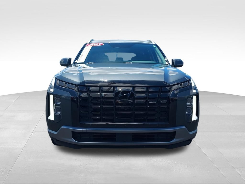 Used 2023 Hyundai Palisade SEL AWD/4WD image 3