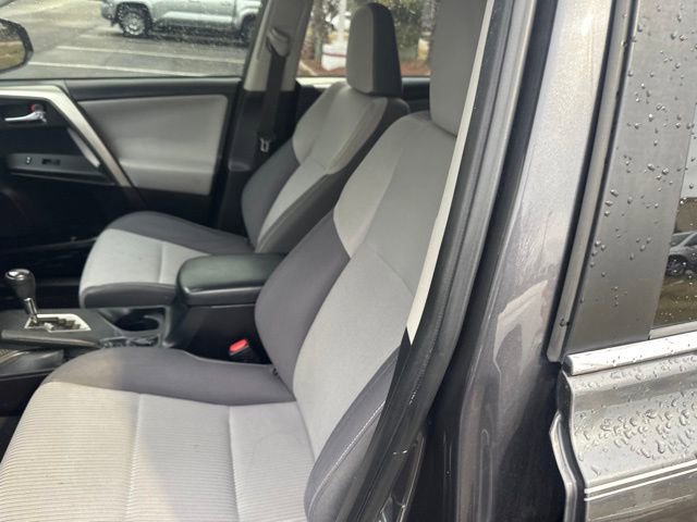 Used 2015 Toyota RAV4 XLE image 13