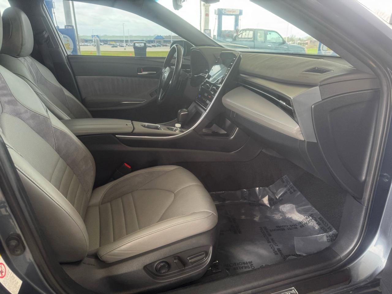 Used 2019 Toyota Avalon Touring w/ Advanced Safety Package image 20