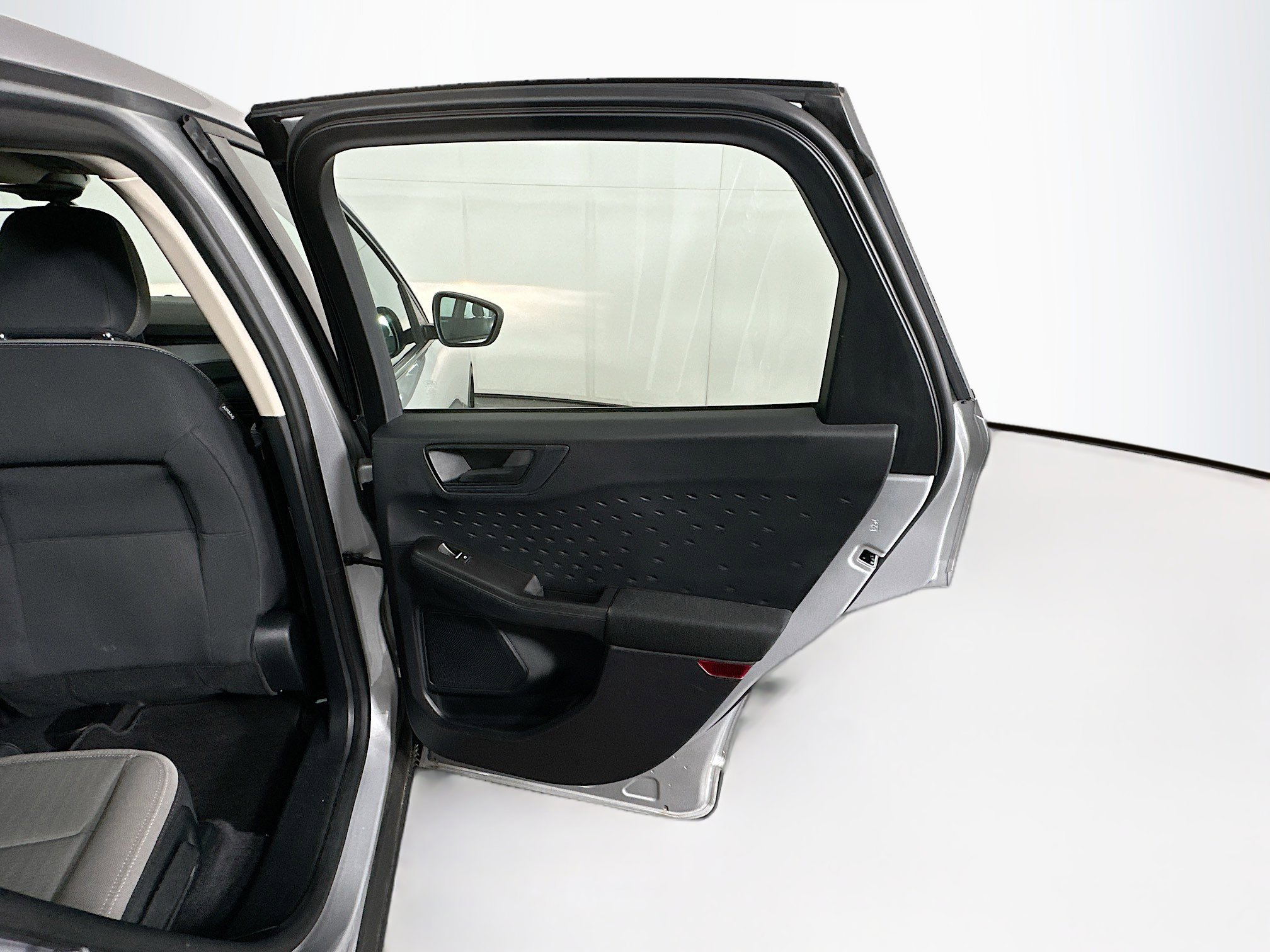 Used 2020 Ford Escape S image 27