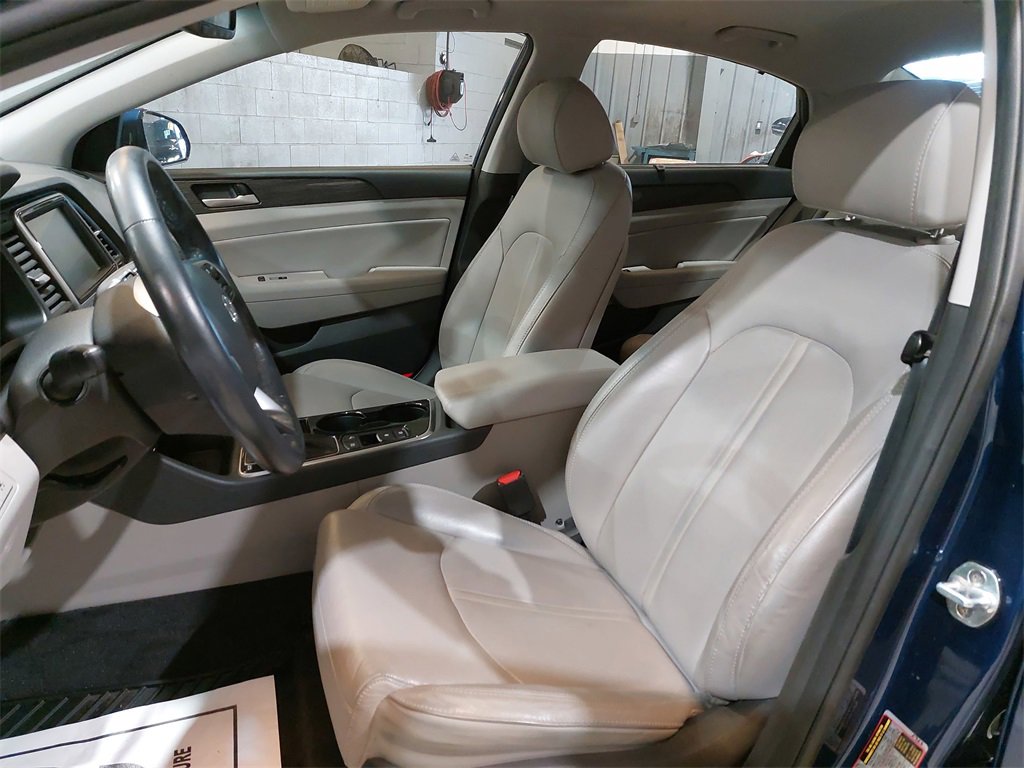 Used 2018 Hyundai Sonata Limited w/ Limited Ultimate Package 03 image 14