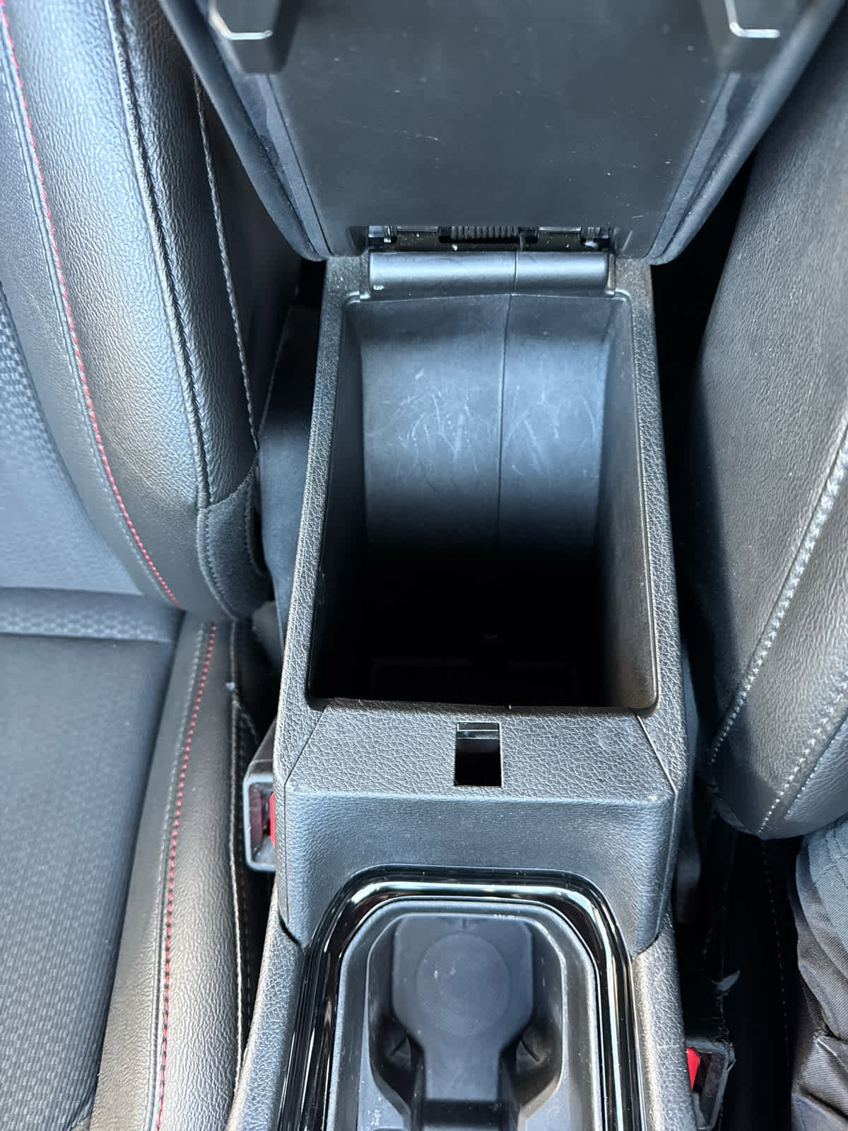 Used 2023 Jeep Compass Trailhawk image 28