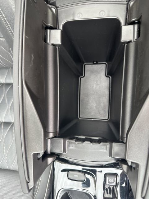 Used 2023 Buick Envision Avenir image 31