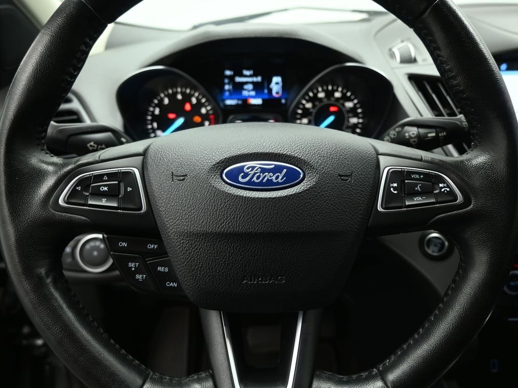 Certified 2019 Ford Escape SEL image 13