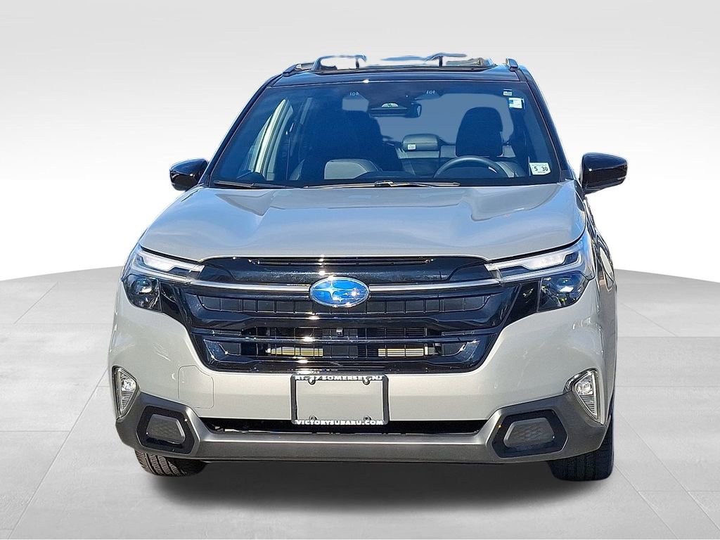 Used 2025 Subaru Forester Touring video 2