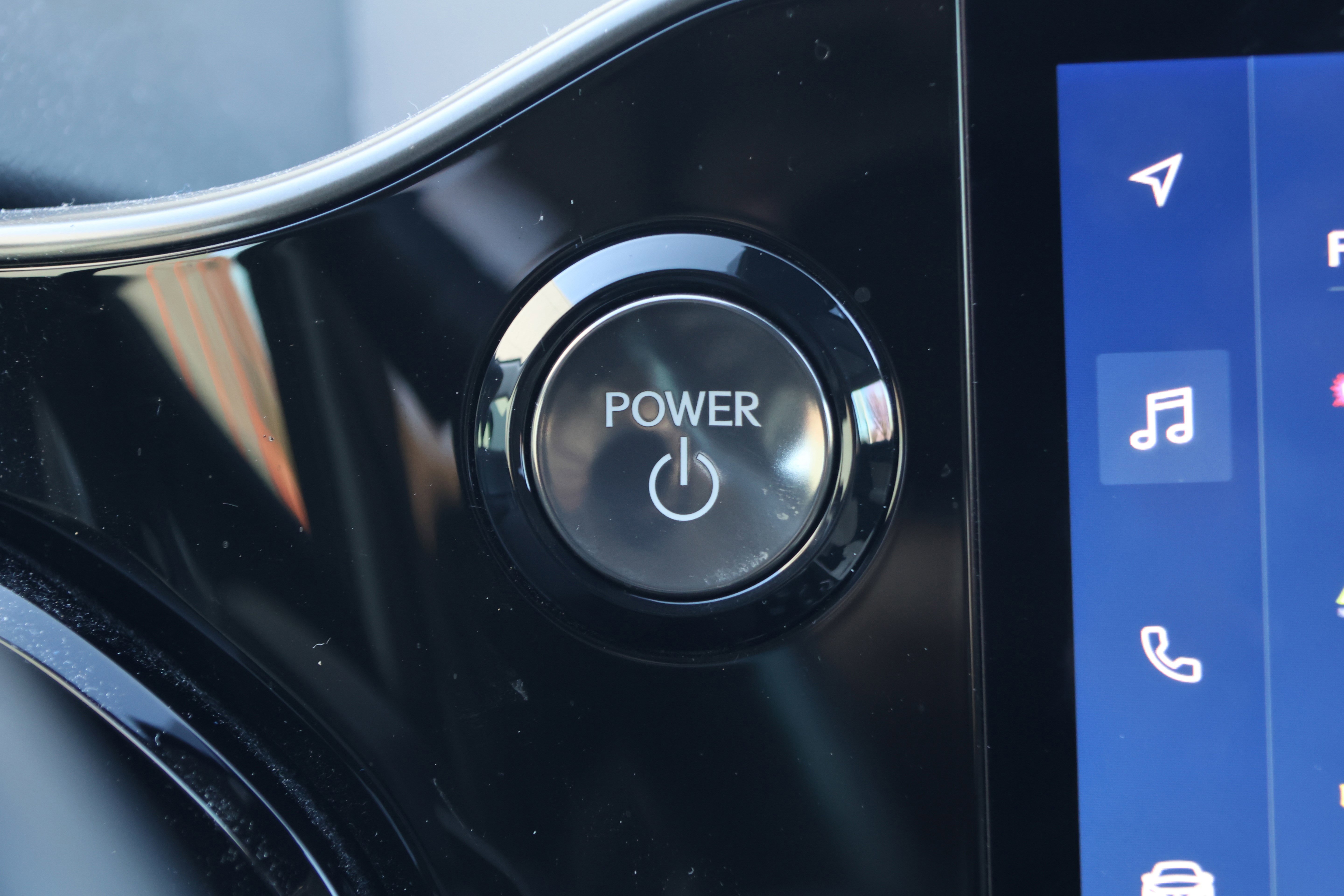 Certified 2025 Lexus NX 450h+ AWD w/ Towing Package (2000 Lbs) image 19