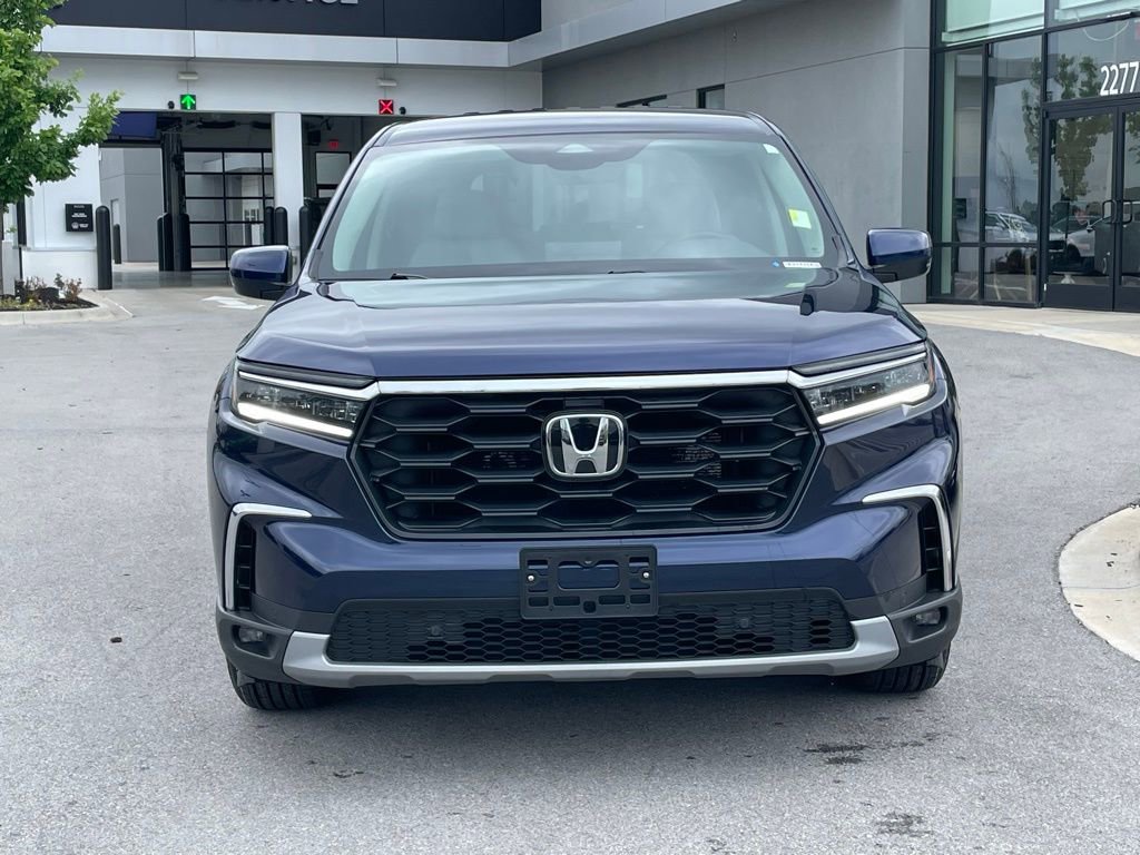 Used 2025 Honda Pilot EX-L image 2