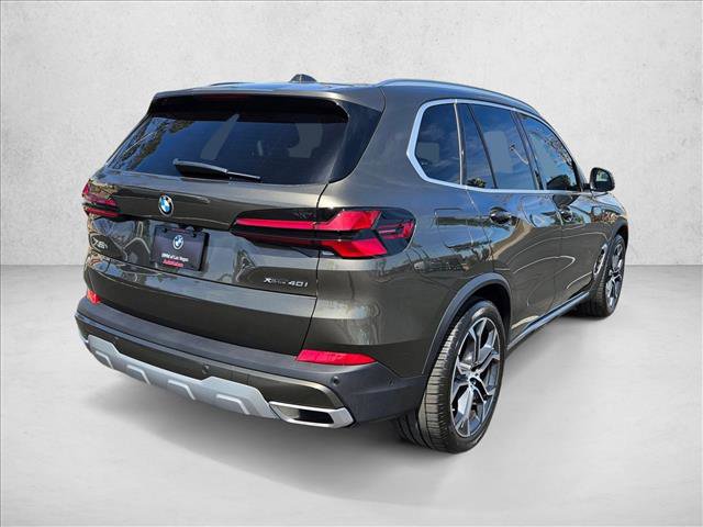 Used 2026 BMW X5 xDrive40i w/ Climate Comfort Package image 5