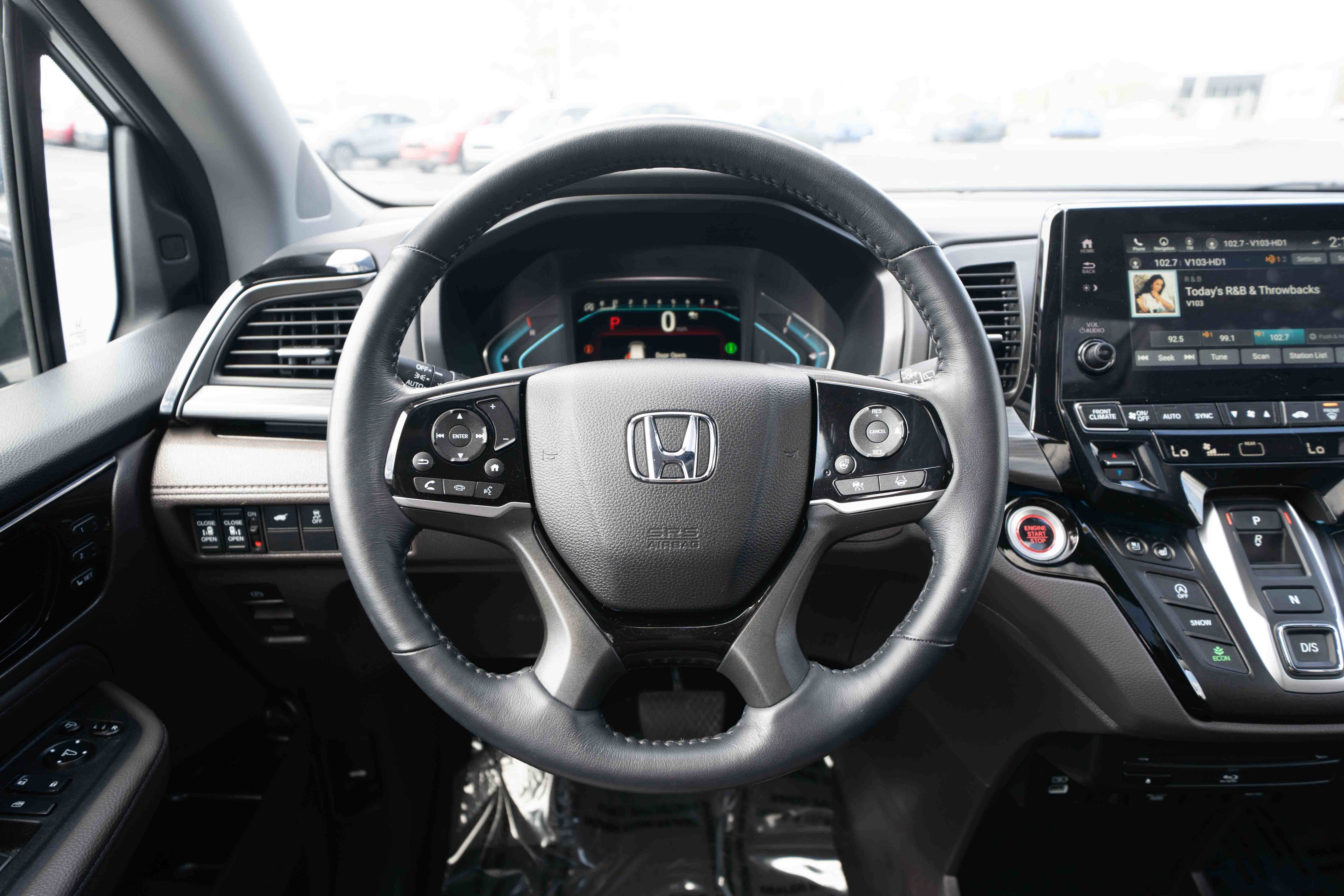 Used 2024 Honda Odyssey Elite image 21