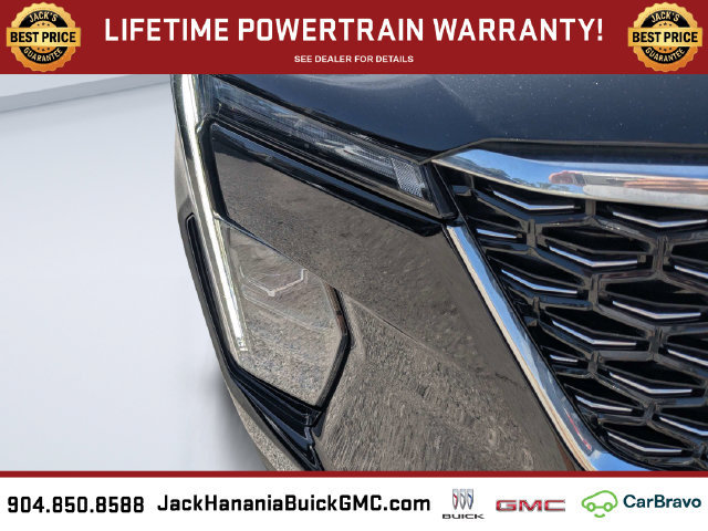 Used 2024 Cadillac XT4 Luxury w/ Cold Weather Package FWD image 9